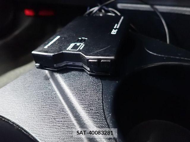 Toyota AQUA 2021-03 7214848-11