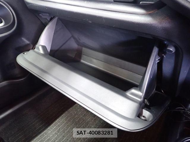 Toyota AQUA 2021-03 7214848-13