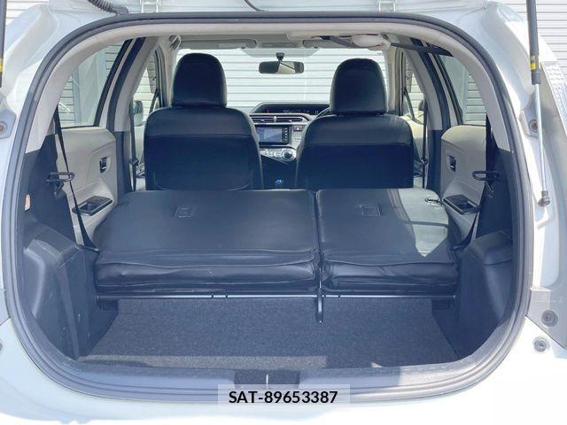 Toyota AQUA 2014-11 7214727-9