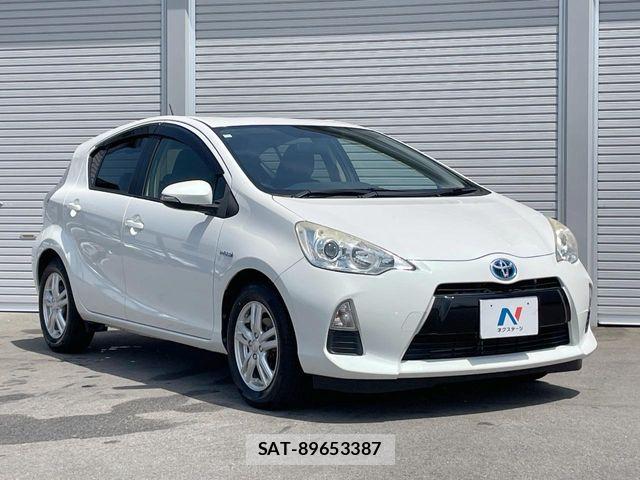 Toyota AQUA 2014-11 7214727-14