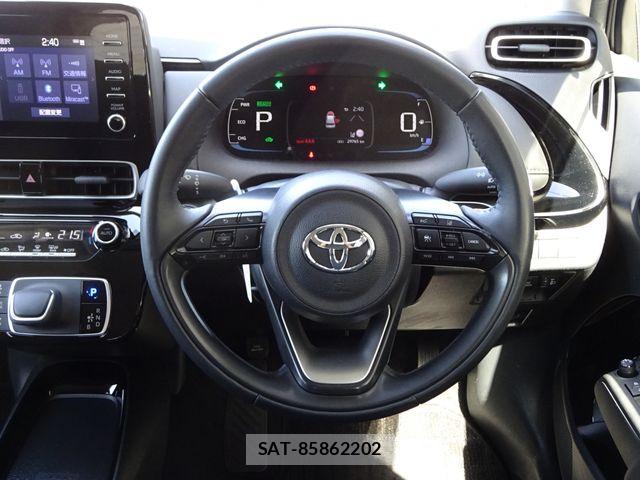 Toyota AQUA 2023-03 7213648-4