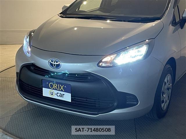 Toyota AQUA 2023-04 7213646-12