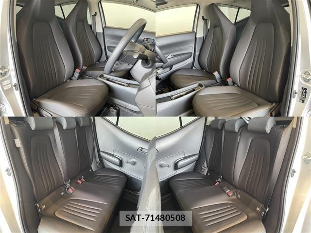 Toyota AQUA 2023-04 7213646-4