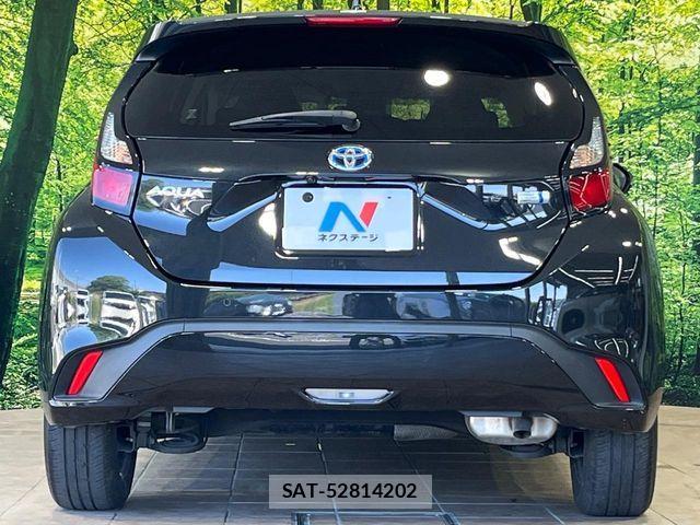 Toyota AQUA 2023-04 7213645-14
