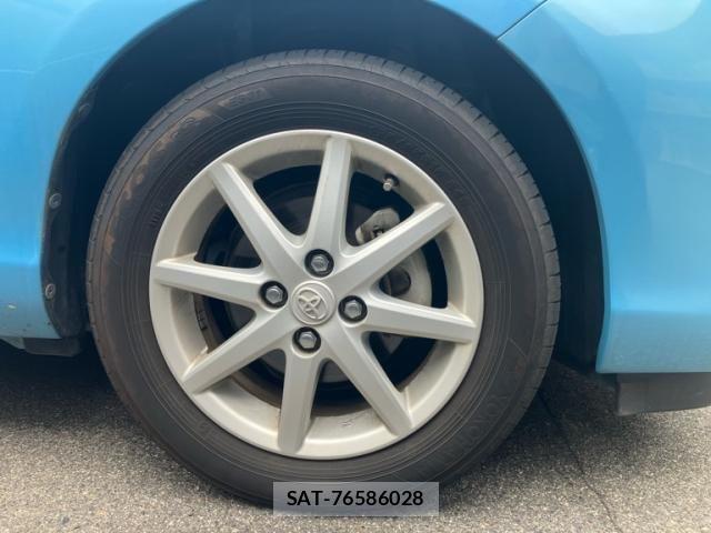 Toyota AQUA 2013-03 7214691-4