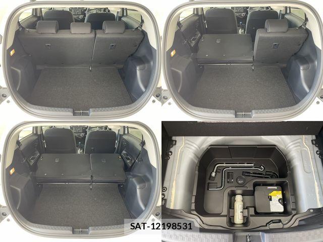 Toyota AQUA 2021-02 7214845-11
