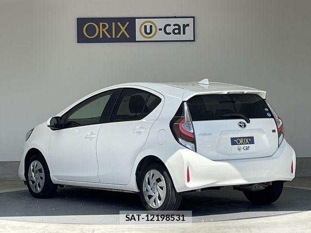 Toyota AQUA 2021-02 7214845-22