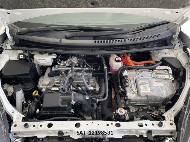Toyota AQUA 2021-02 7214845-27