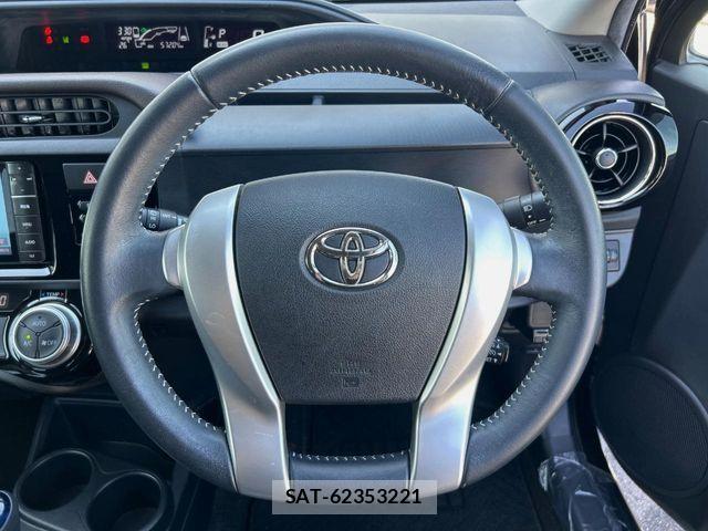 Toyota AQUA 2016-04 7214764-10