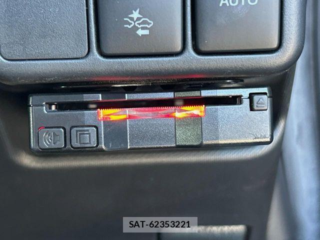 Toyota AQUA 2016-04 7214764-3