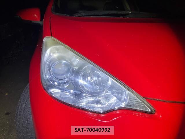 Toyota AQUA 2012-01 7214660-14