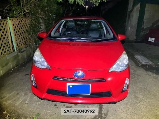 Toyota AQUA 2012-01 7214660-1