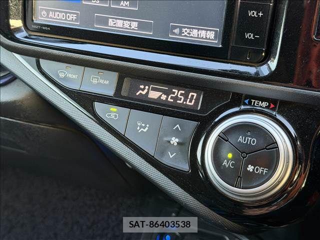 Toyota AQUA 2015-09 7214751-11