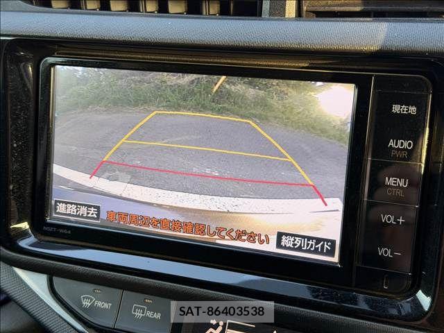 Toyota AQUA 2015-09 7214751-12