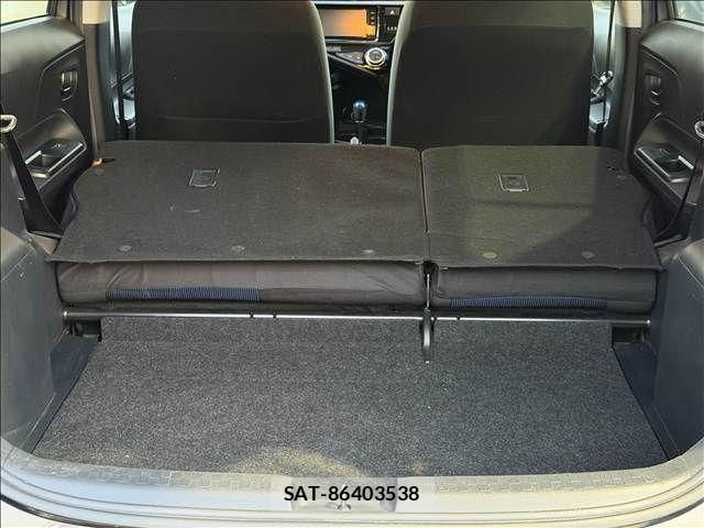 Toyota AQUA 2015-09 7214751-13