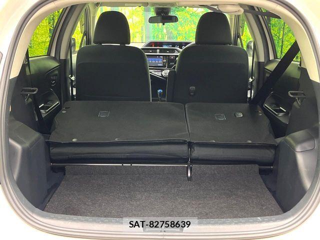 Toyota AQUA 2016-09 7214770-9