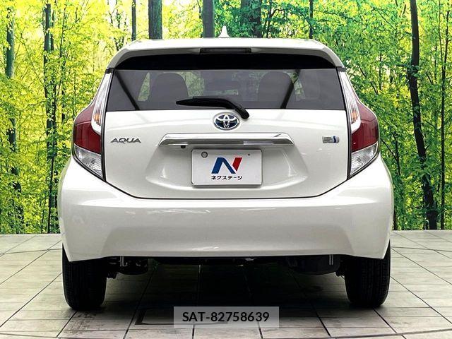 Toyota AQUA 2016-09 7214770-14