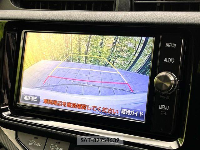 Toyota AQUA 2016-09 7214770-3