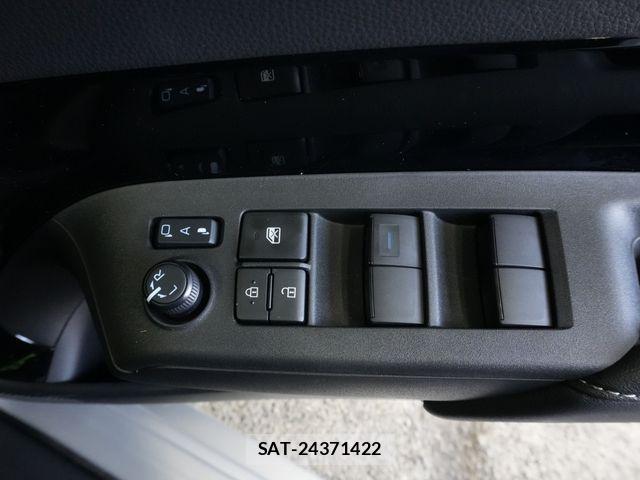 Toyota AQUA 2025-03 7214875-15