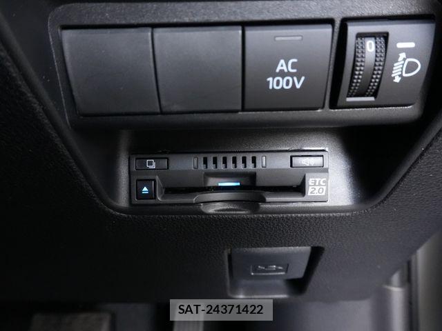 Toyota AQUA 2025-03 7214875-18