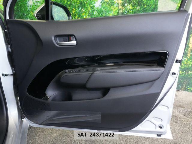Toyota AQUA 2025-03 7214875-23