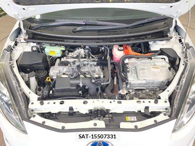 Toyota AQUA 2018-07 7213614-17