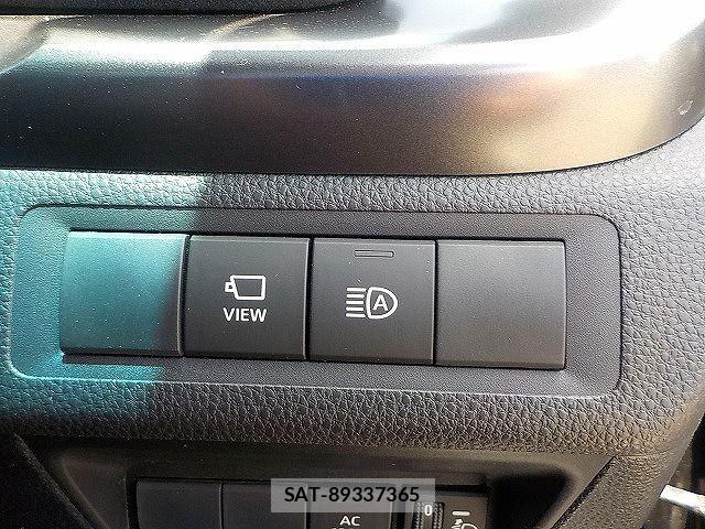 Toyota AQUA 2025-02 7214879-20