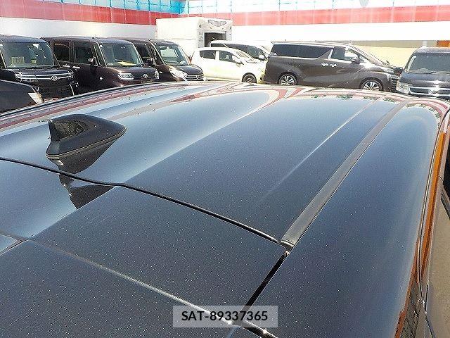 Toyota AQUA 2025-02 7214879-23