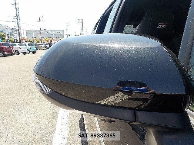 Toyota AQUA 2025-02 7214879-24