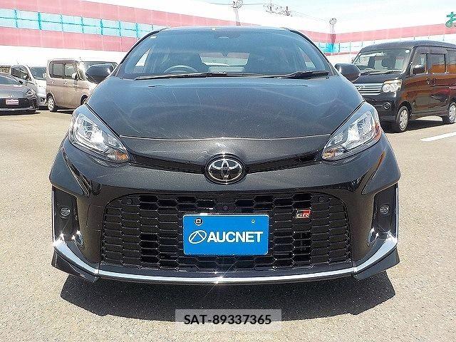 Toyota AQUA 2025-02 7214879-3