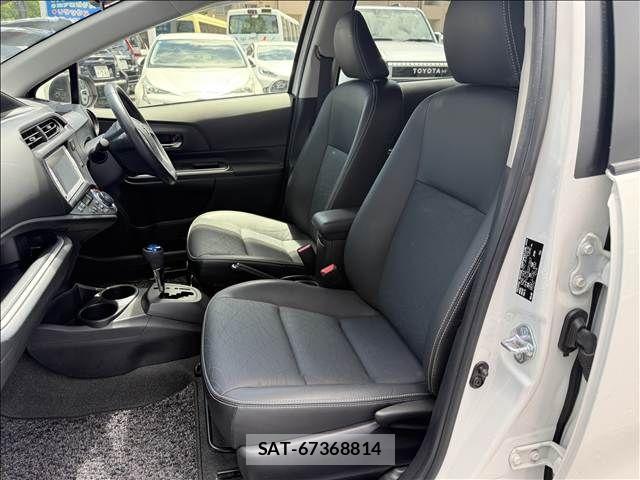 Toyota AQUA 2013-09 7214705-24