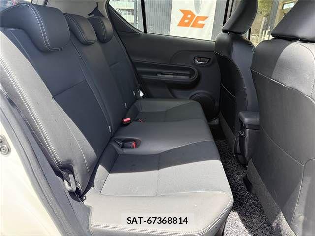 Toyota AQUA 2013-09 7214705-25