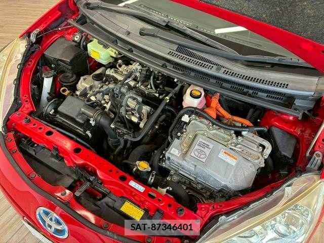 Toyota AQUA 2014-12 7214728-19