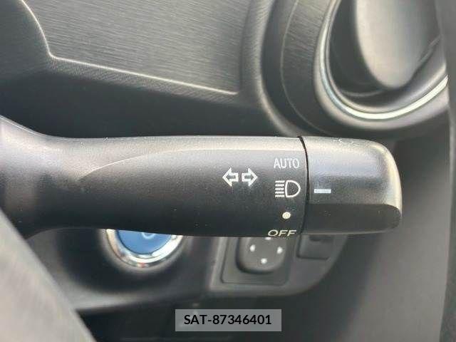 Toyota AQUA 2014-12 7214728-5