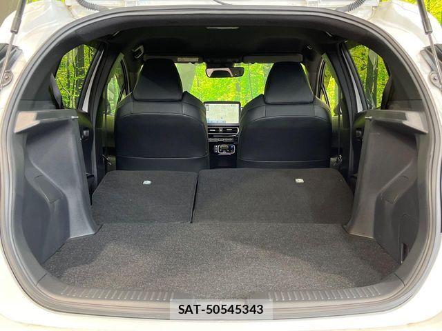 Toyota AQUA 2024-08 7214871-9