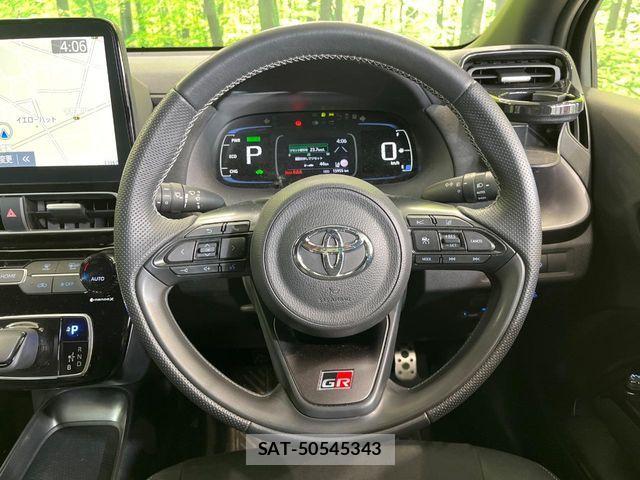 Toyota AQUA 2024-08 7214871-10