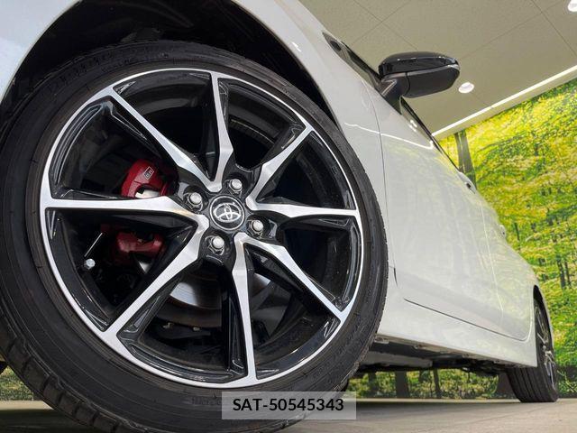 Toyota AQUA 2024-08 7214871-12