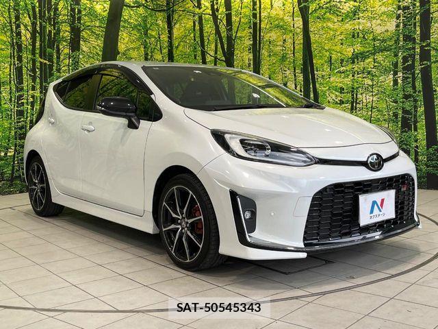Toyota AQUA 2024-08 7214871-15