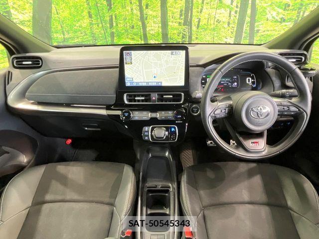 Toyota AQUA 2024-08 7214871-1