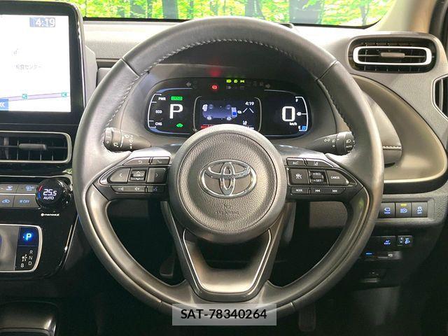 Toyota AQUA 2023-07 7213655-10