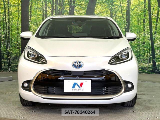 Toyota AQUA 2023-07 7213655-13