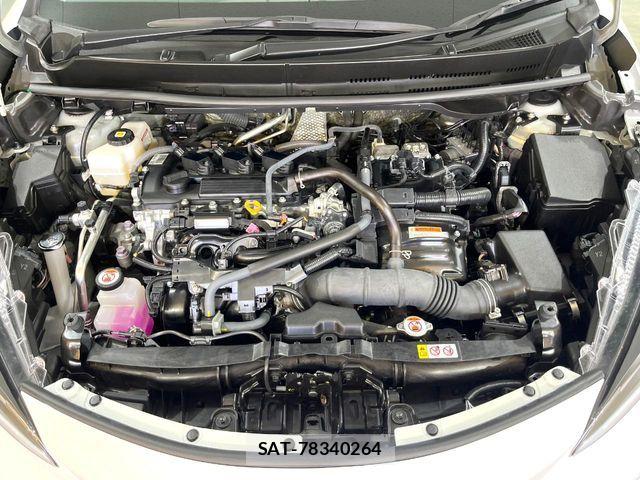 Toyota AQUA 2023-07 7213655-17