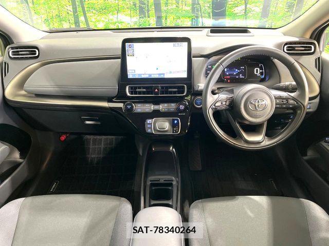 Toyota AQUA 2023-07 7213655-1