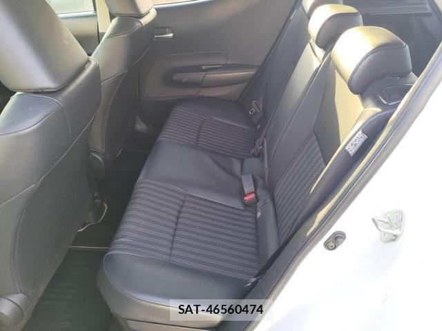 Toyota AQUA 2021-09 7214857-22