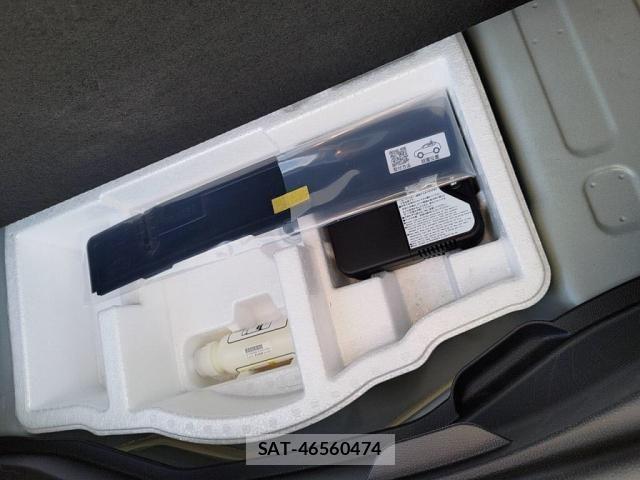 Toyota AQUA 2021-09 7214857-27