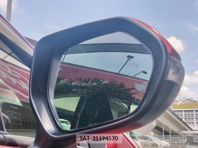 Toyota AQUA 2022-08 7214868-10