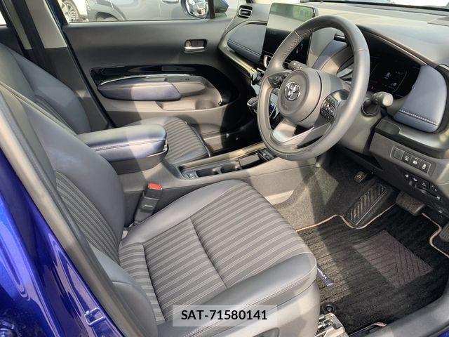 Toyota AQUA 2023-09 7213657-17