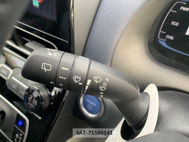 Toyota AQUA 2023-09 7213657-23
