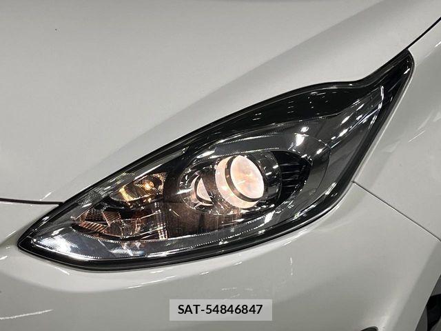 Toyota AQUA 2021-02 7214846-11