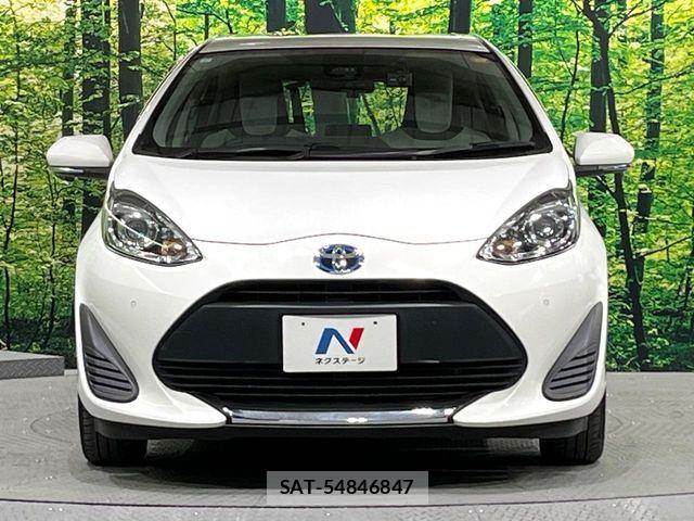 Toyota AQUA 2021-02 7214846-13